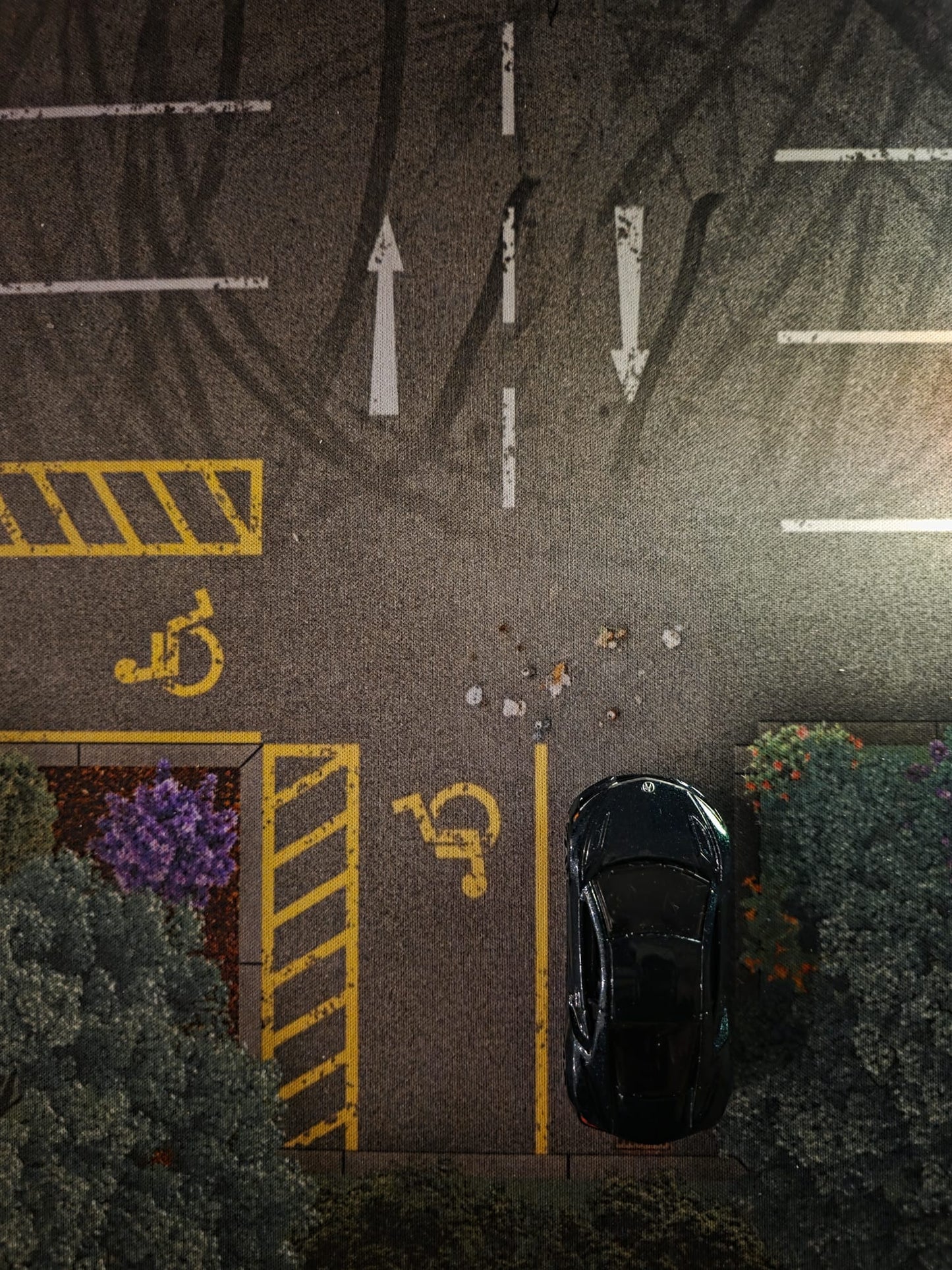 Realistic Car Park Play Mat – 1:64 Scale